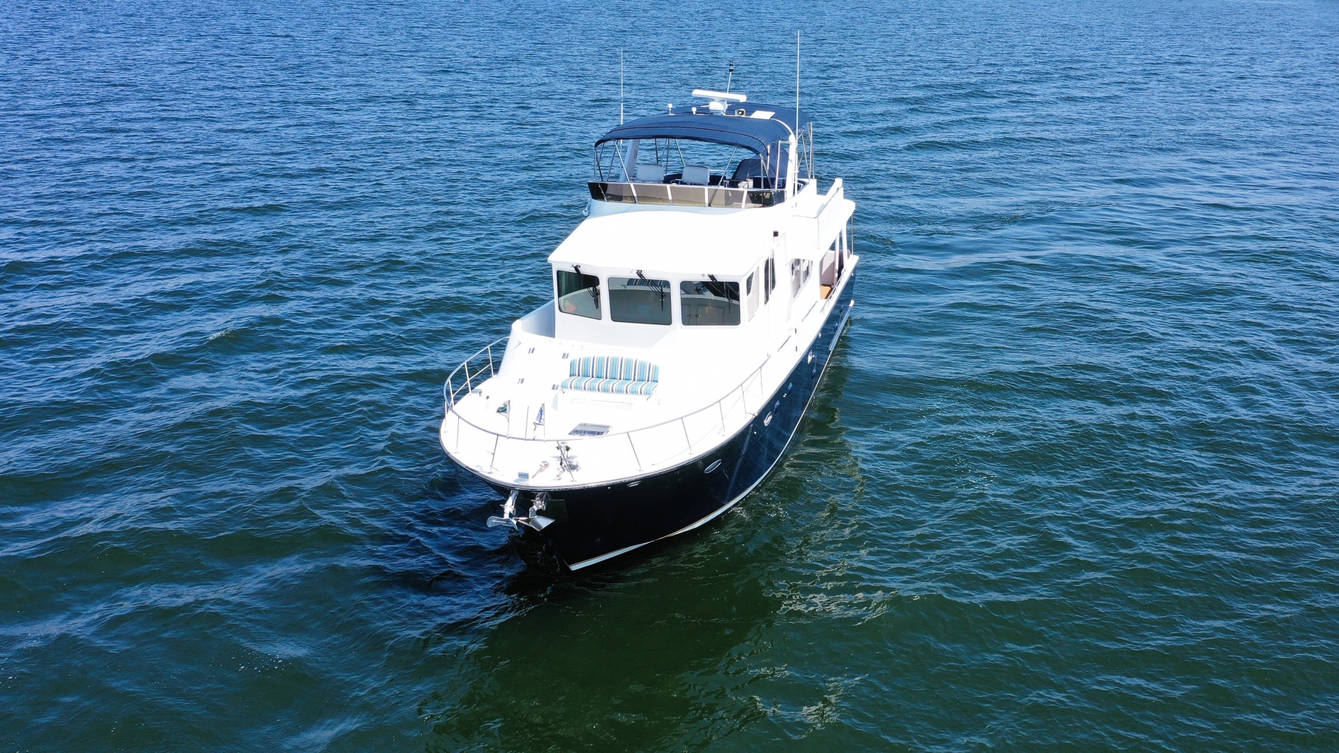 2003 Jefferson 57 Pilothouse - Image 4