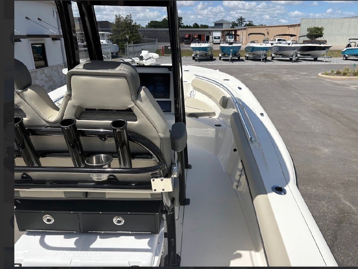 2026 Key West 244 Center Console - 23