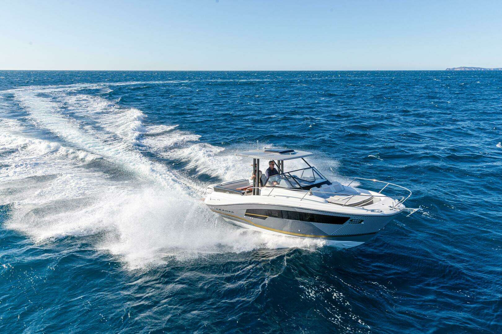 2026 Jeanneau Leader 9.0 WA - Image 22
