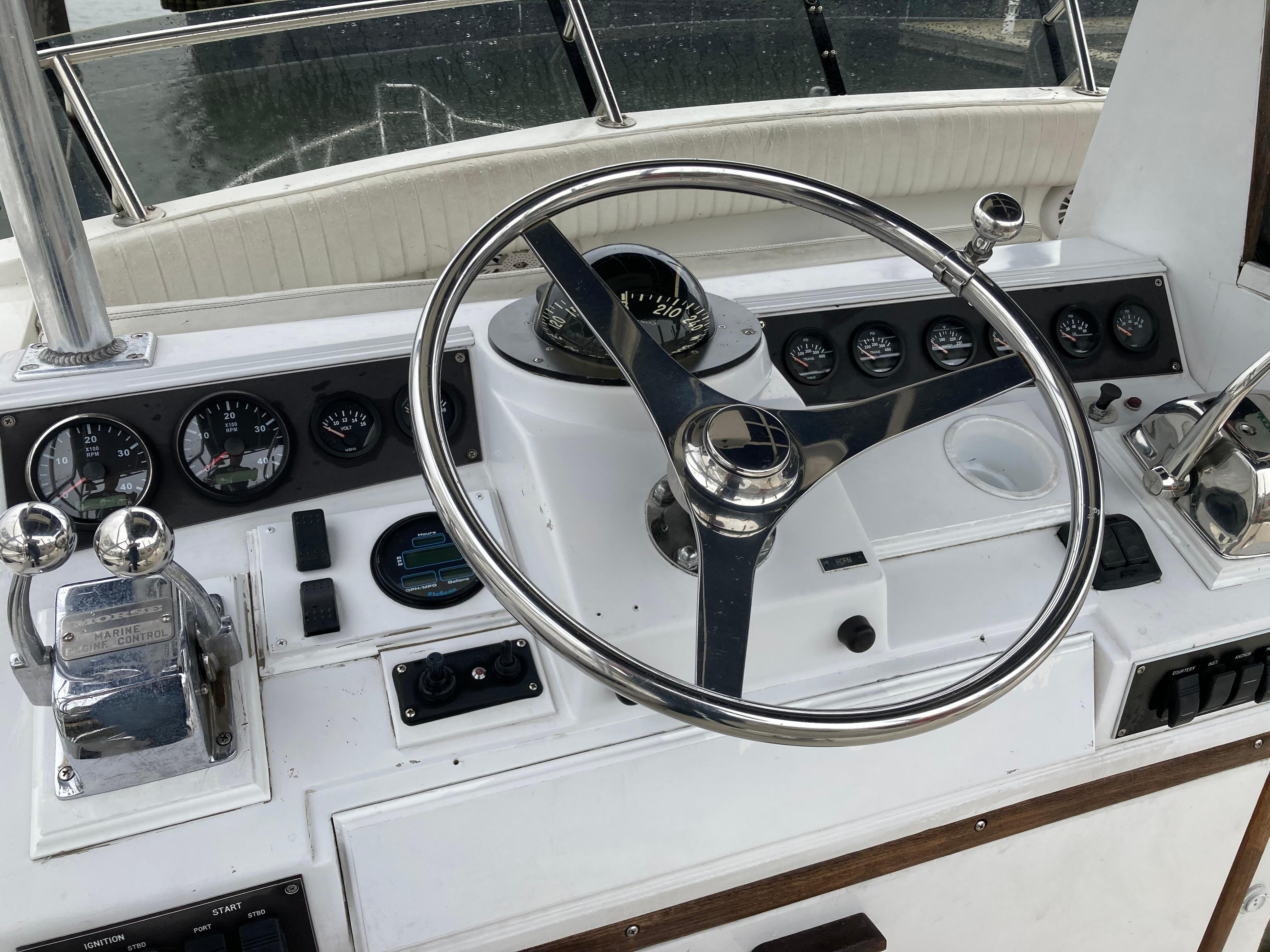 1983 Blackfin 39 - 13