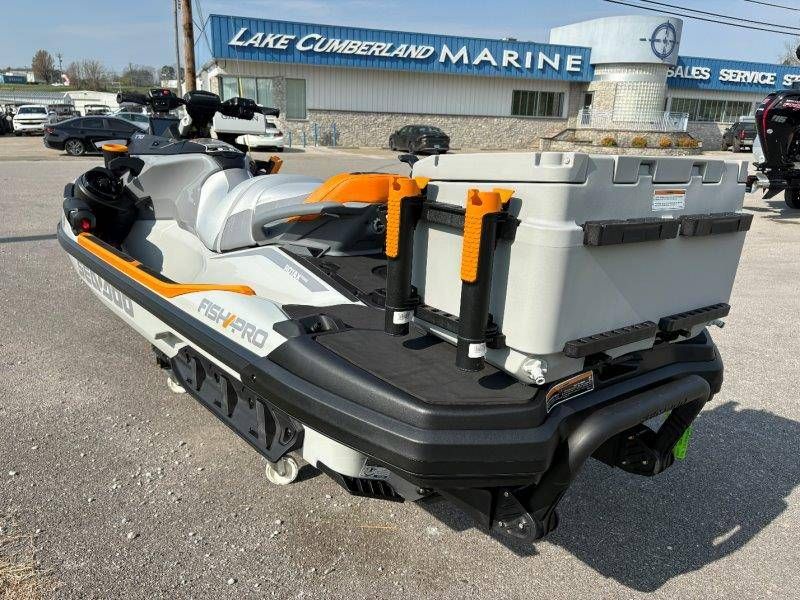 2026 Sea-Doo FishPro Trophy 170 w/ Sound - 6