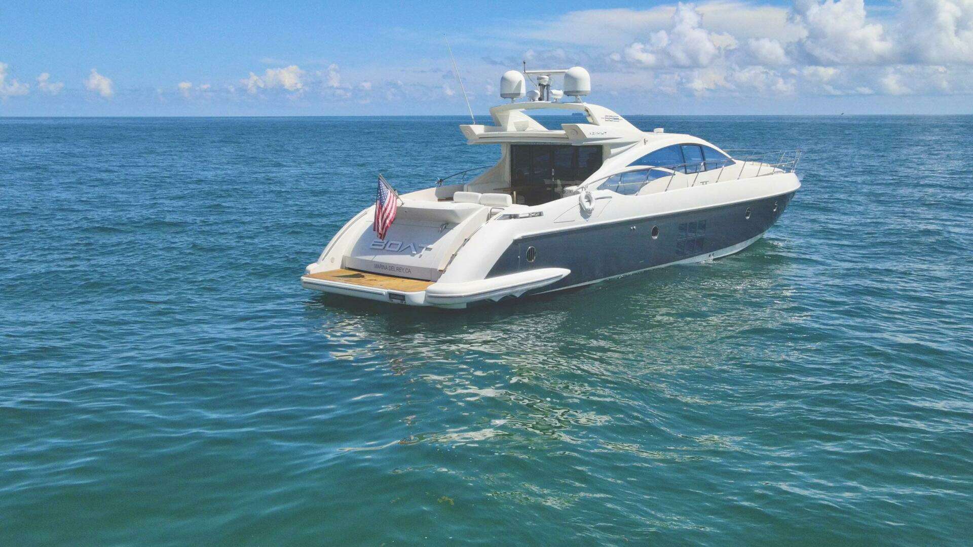 2011 Azimut 68S - Image 4