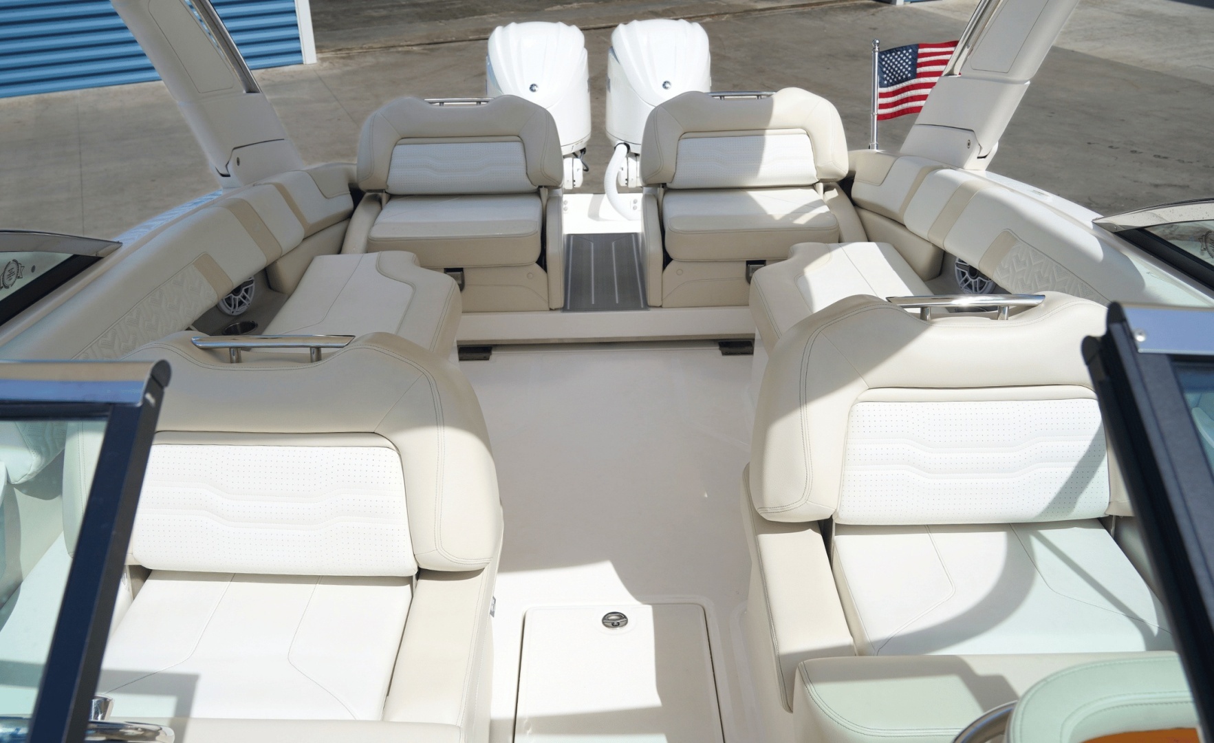 2024 Regal LX9 - Image 26