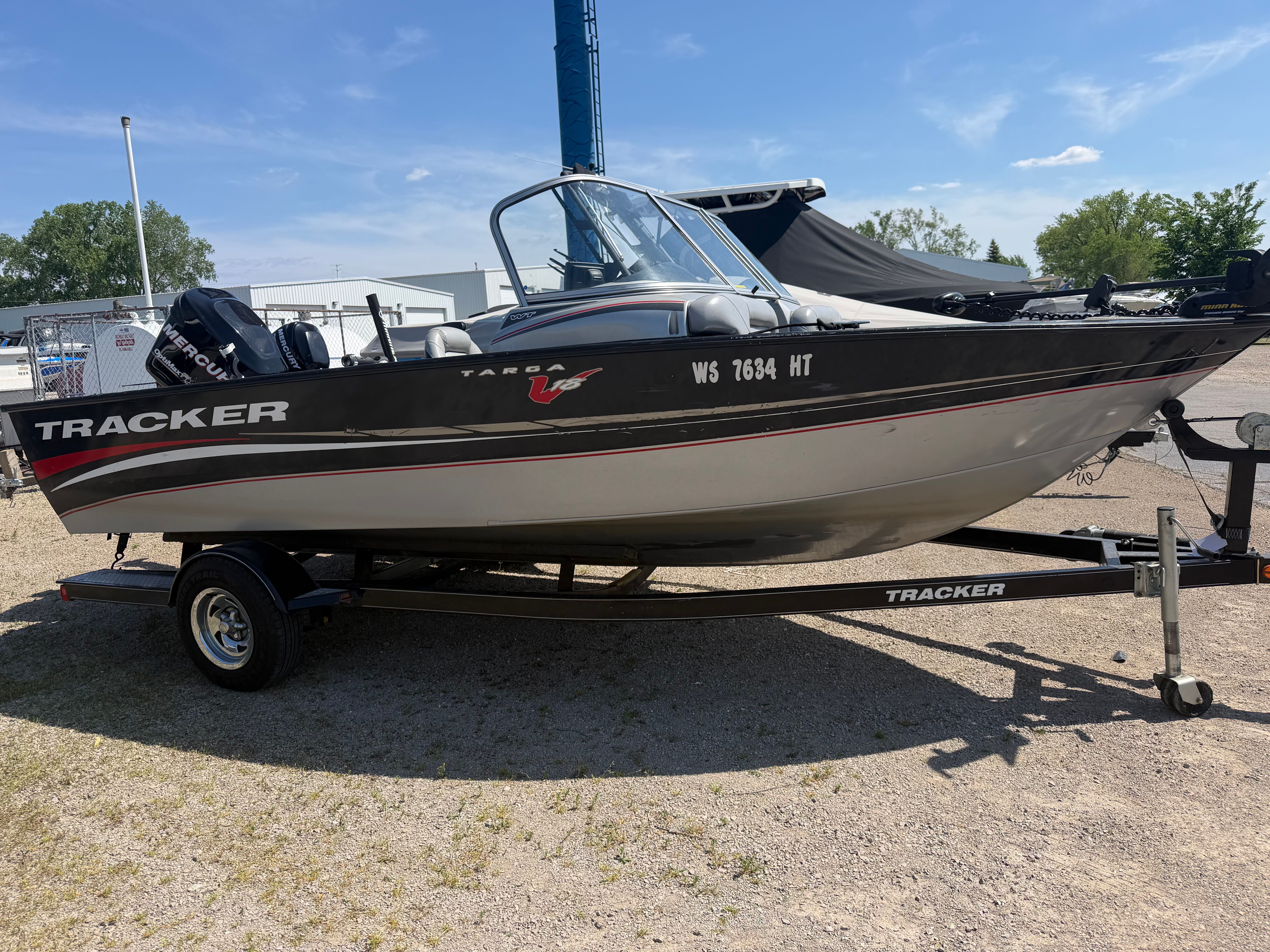 2011 Tracker TARGA V18WT