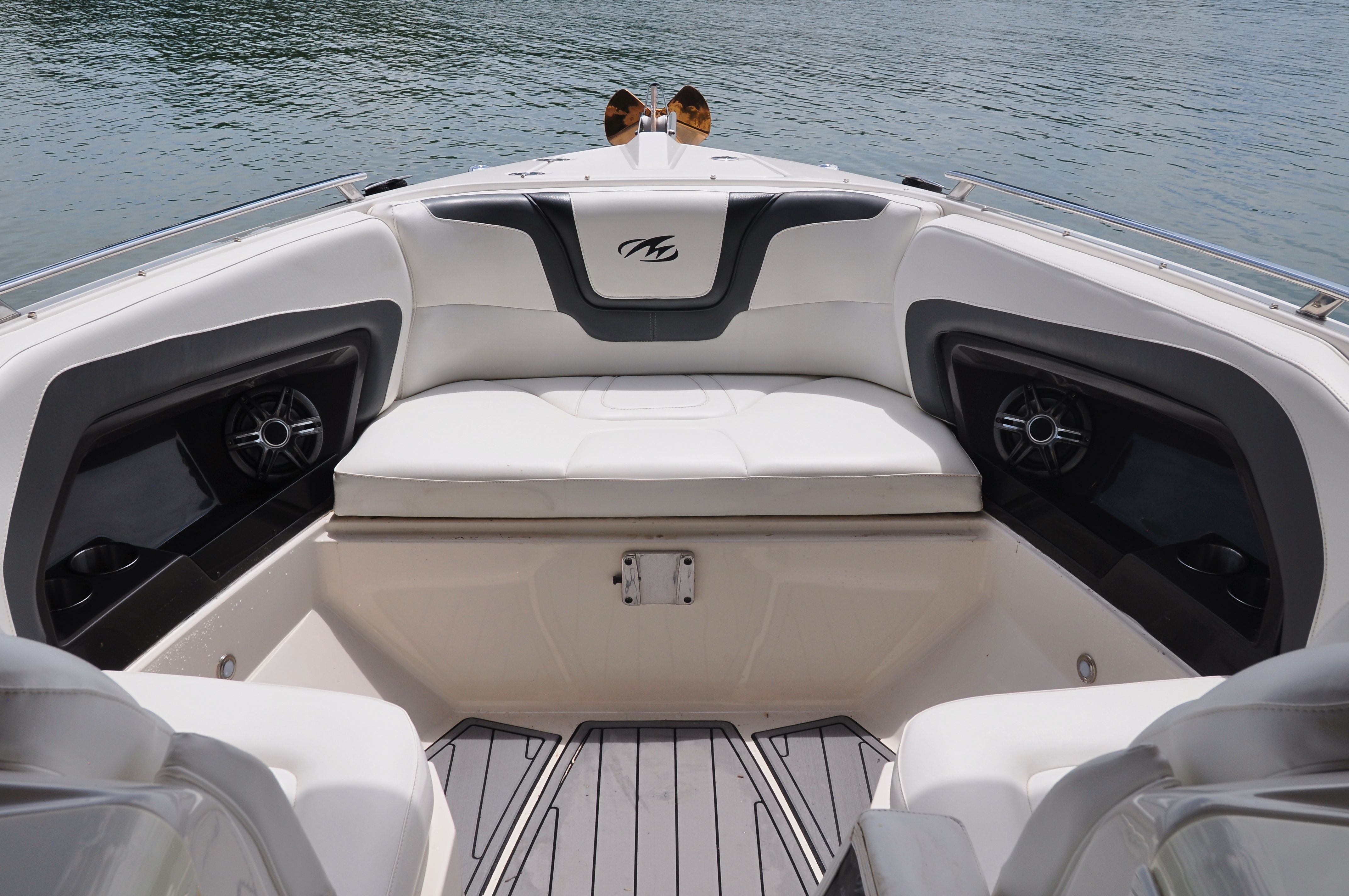 2014 Monterey 328SS Super Sport - 8