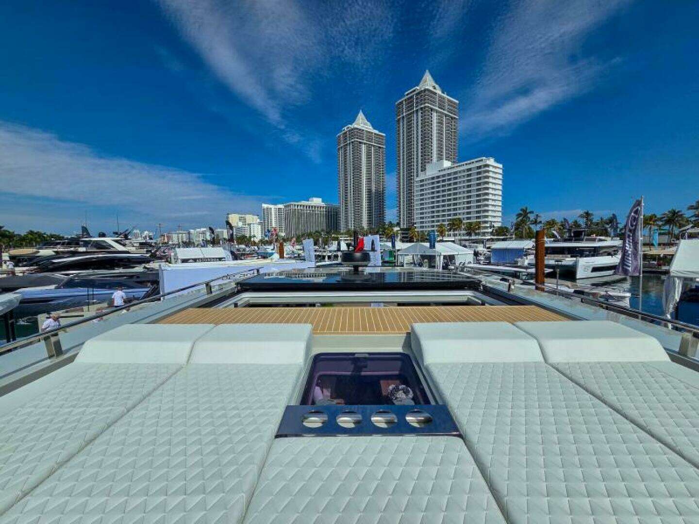 2026 De Antonio Yachts D60 - Image 36
