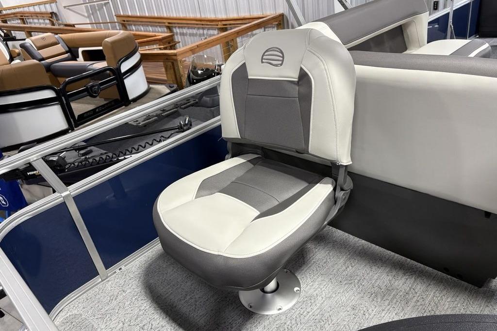 2026 Sun Tracker Bass Buggy 18 DLX boat seat, gray and white upholstery.