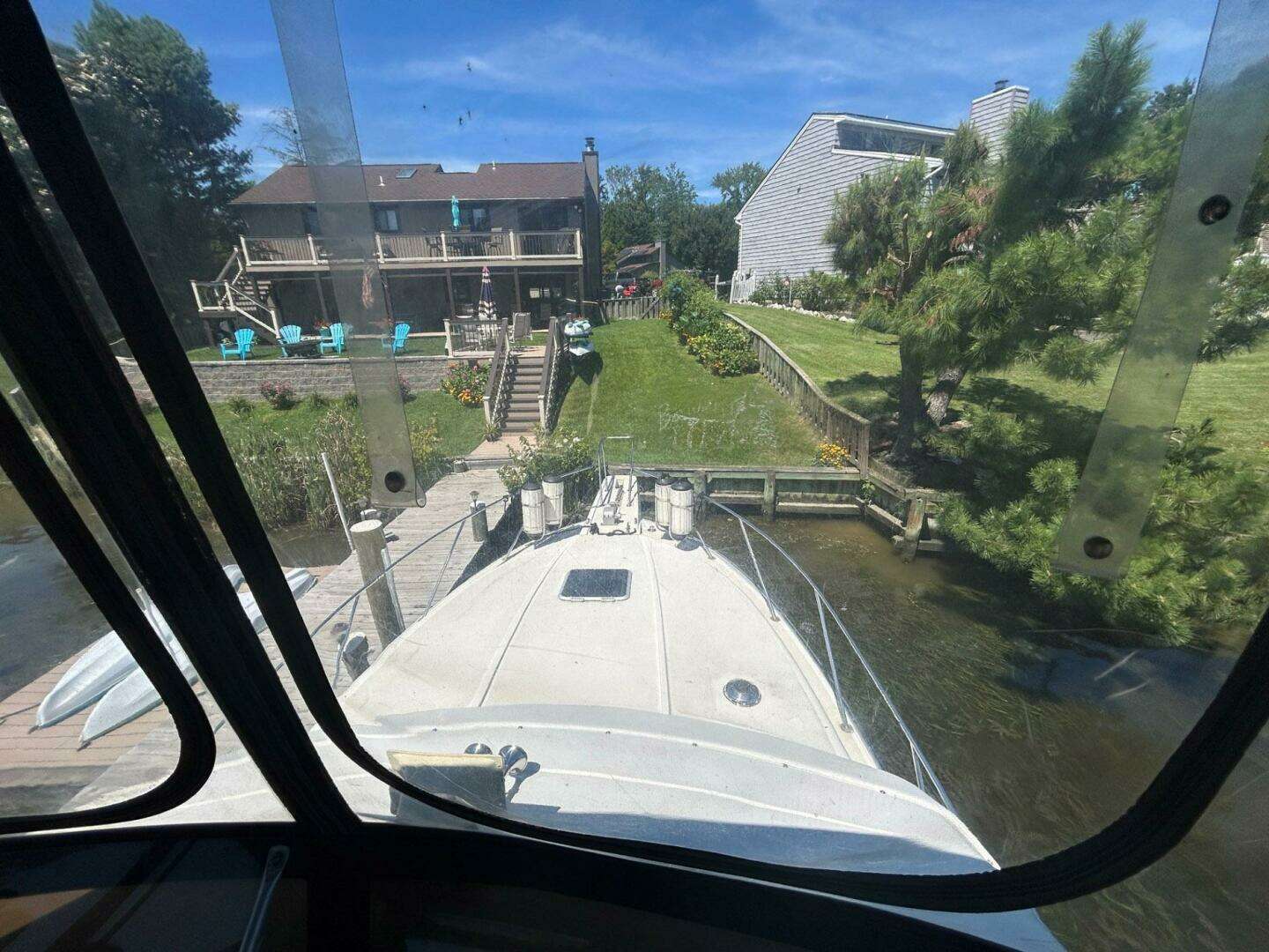 1990 Silverton 34 Convertible - Image 19
