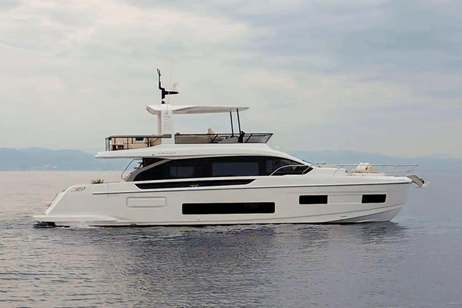 2026 Azimut Fly 62