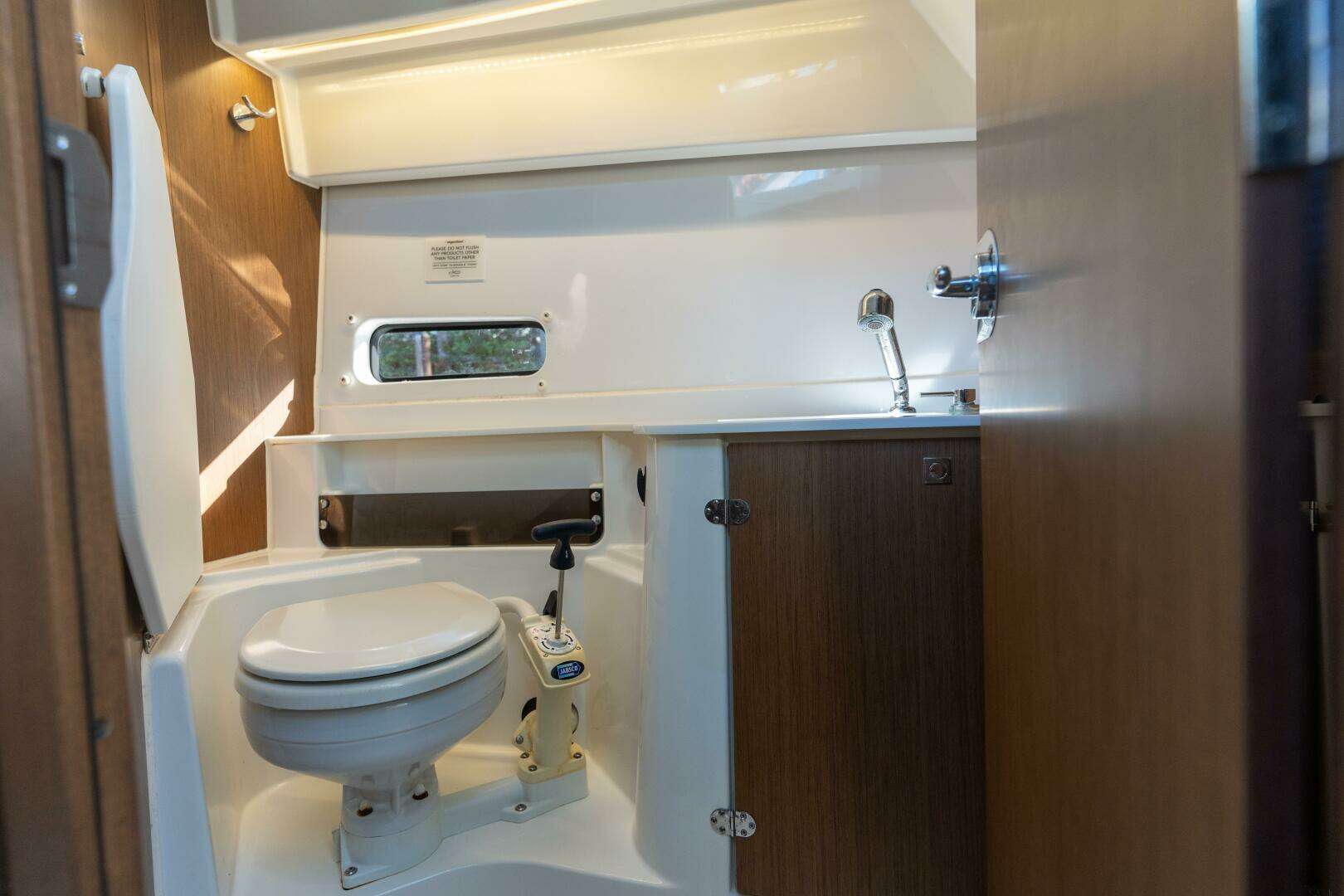 2021 Beneteau Antares 9 - Image 13