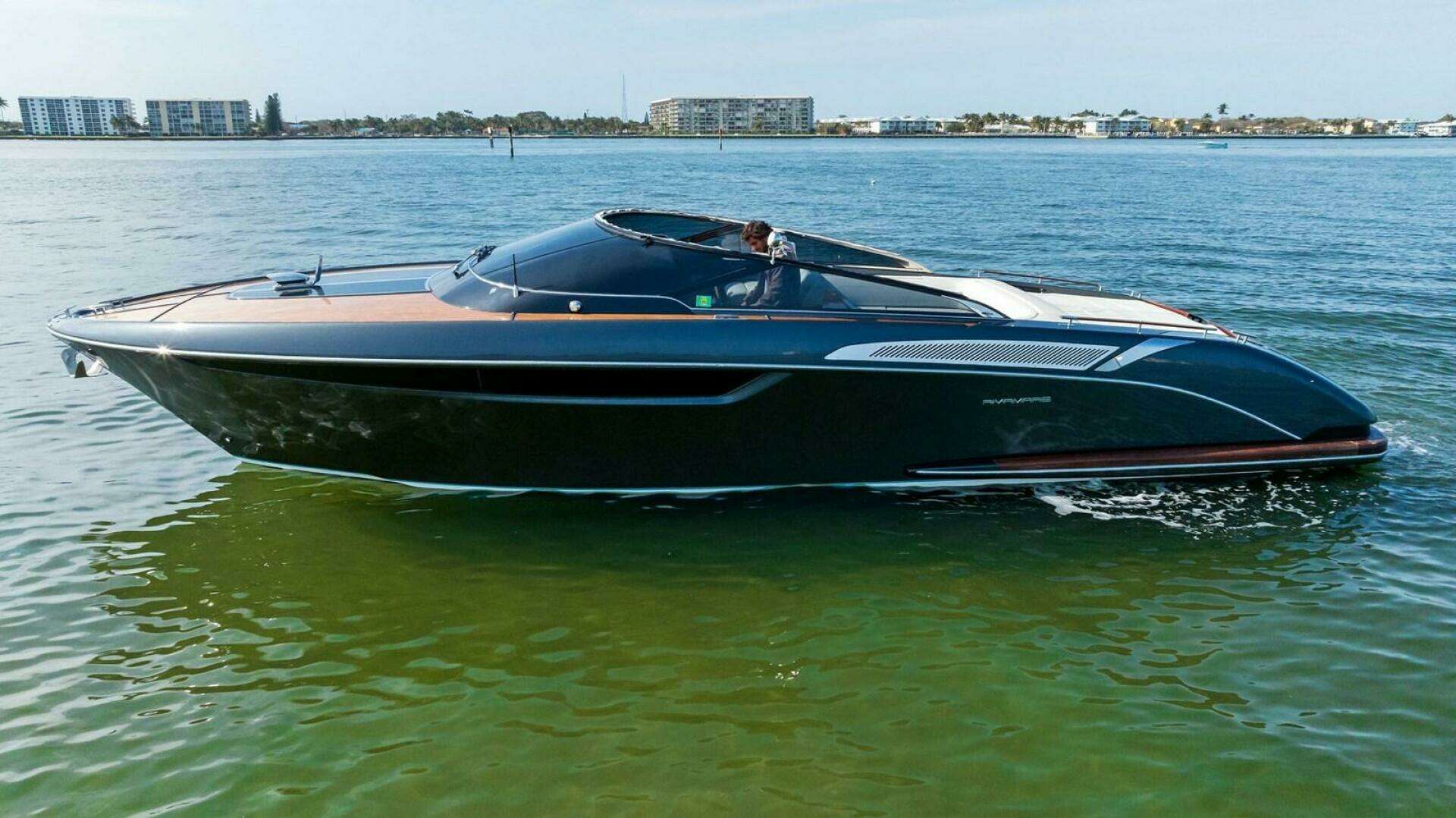 2017 Riva Rivamare - Image 7