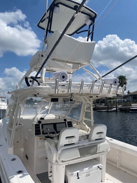 2014 Everglades 350LX - 8