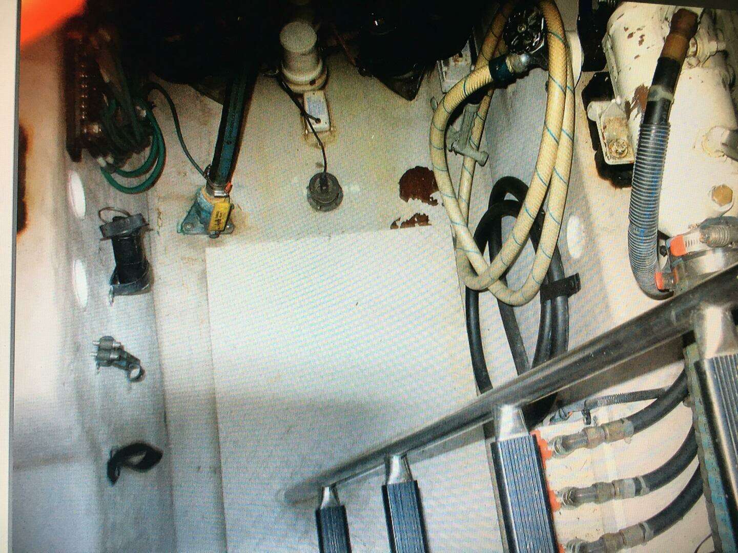 2005 Sea Ray 500 Sundancer - Image 19
