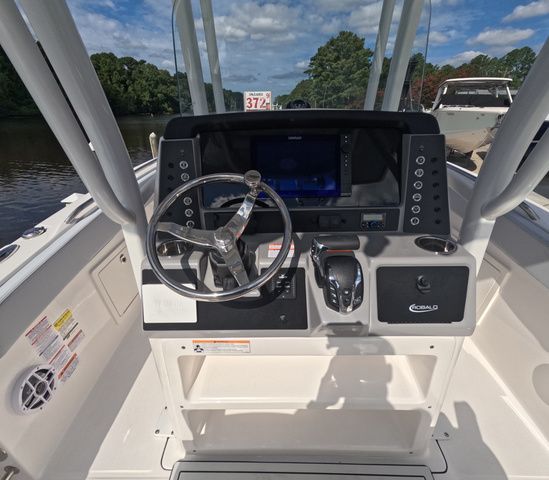 2026 Robalo Center Console R230 In Stock Trailer Included - 11
