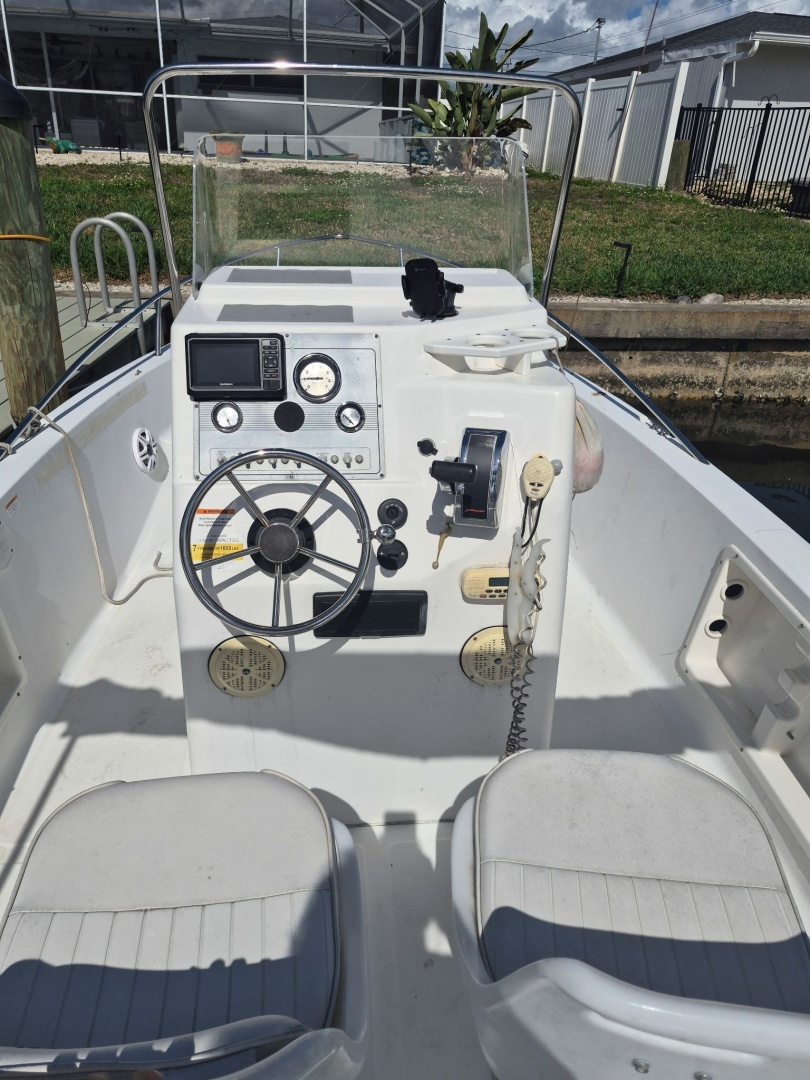 2006 Sea Fox 197 Center Console - Image 2