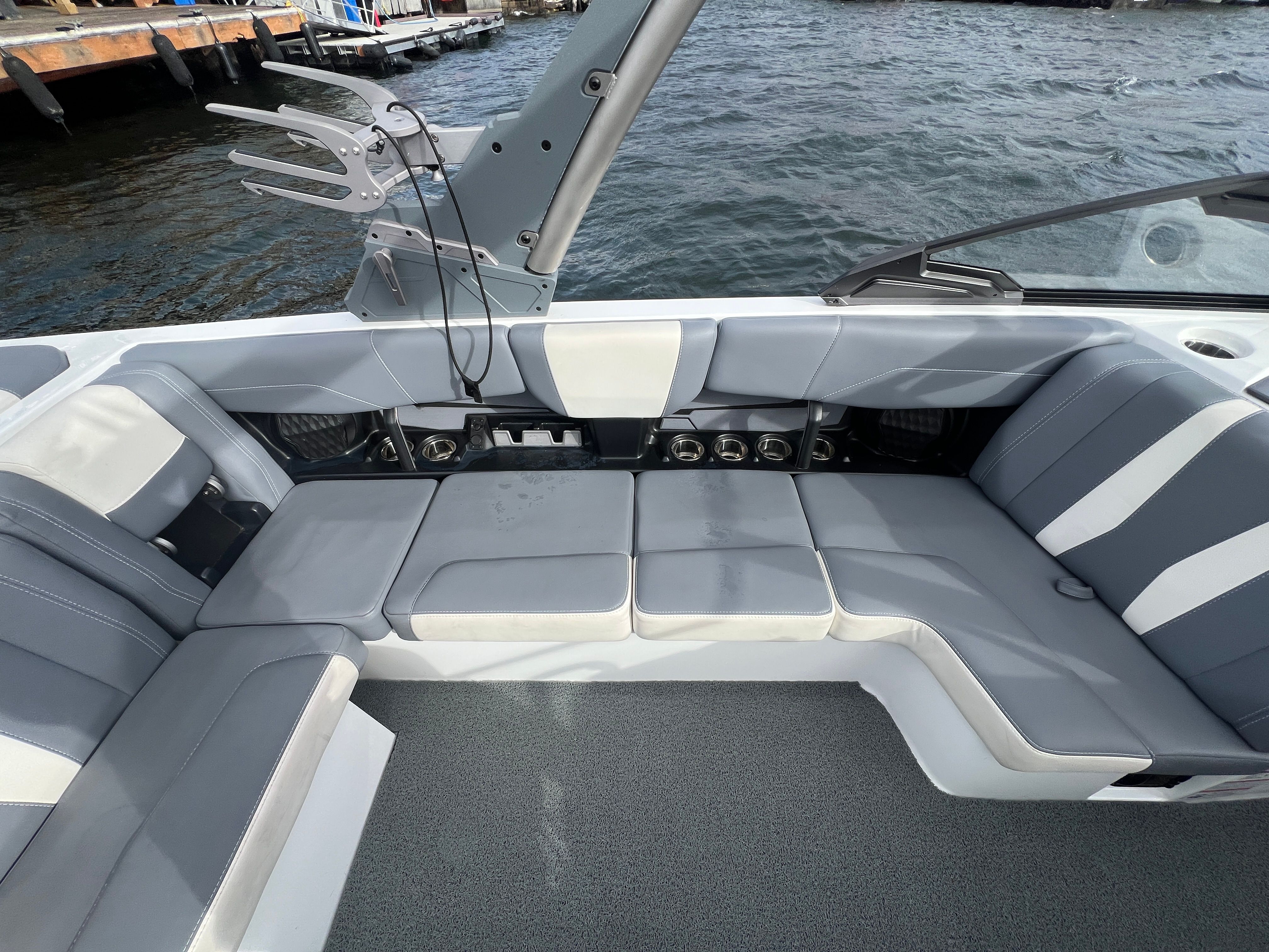 2025 Malibu Wakesetter 22 LSV - 10