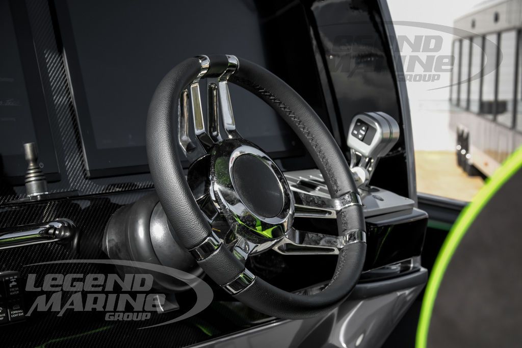 2026 Nor-Tech 390 Sport Center Console - 15