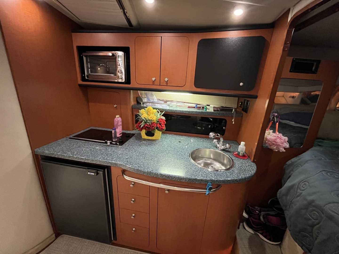 2005 Chaparral Signiyure 350 - Image 15