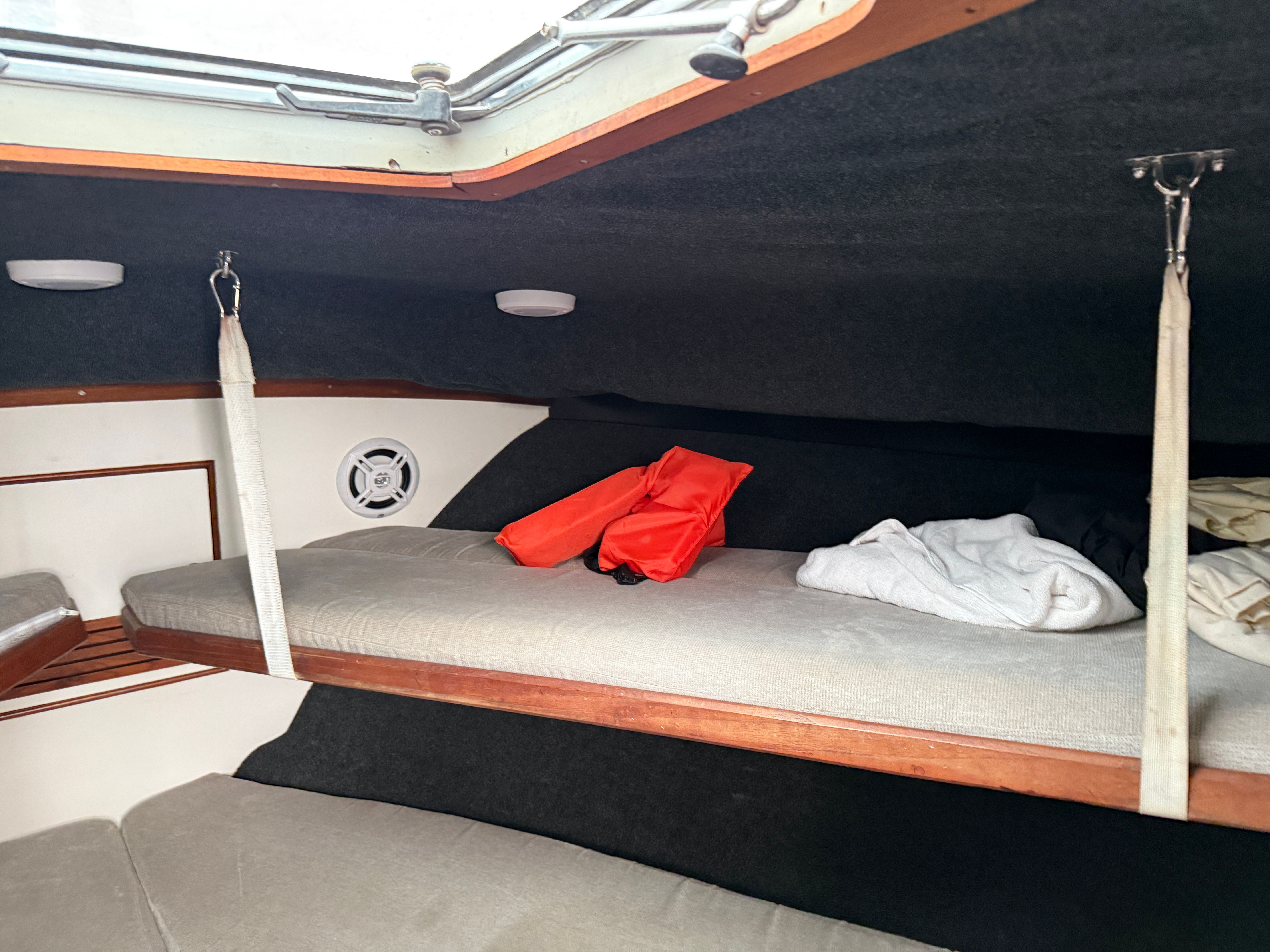 Starboard bunk.JPG