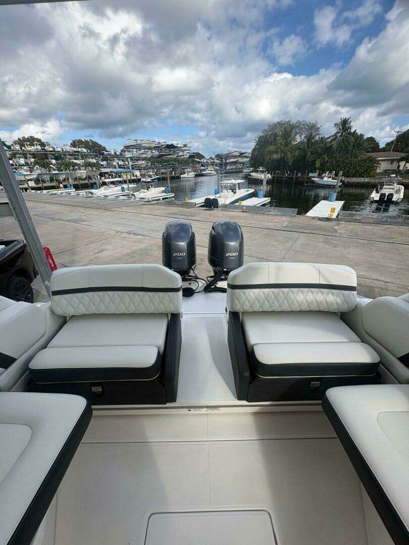 2022 Regal 29 OBX - Image 9