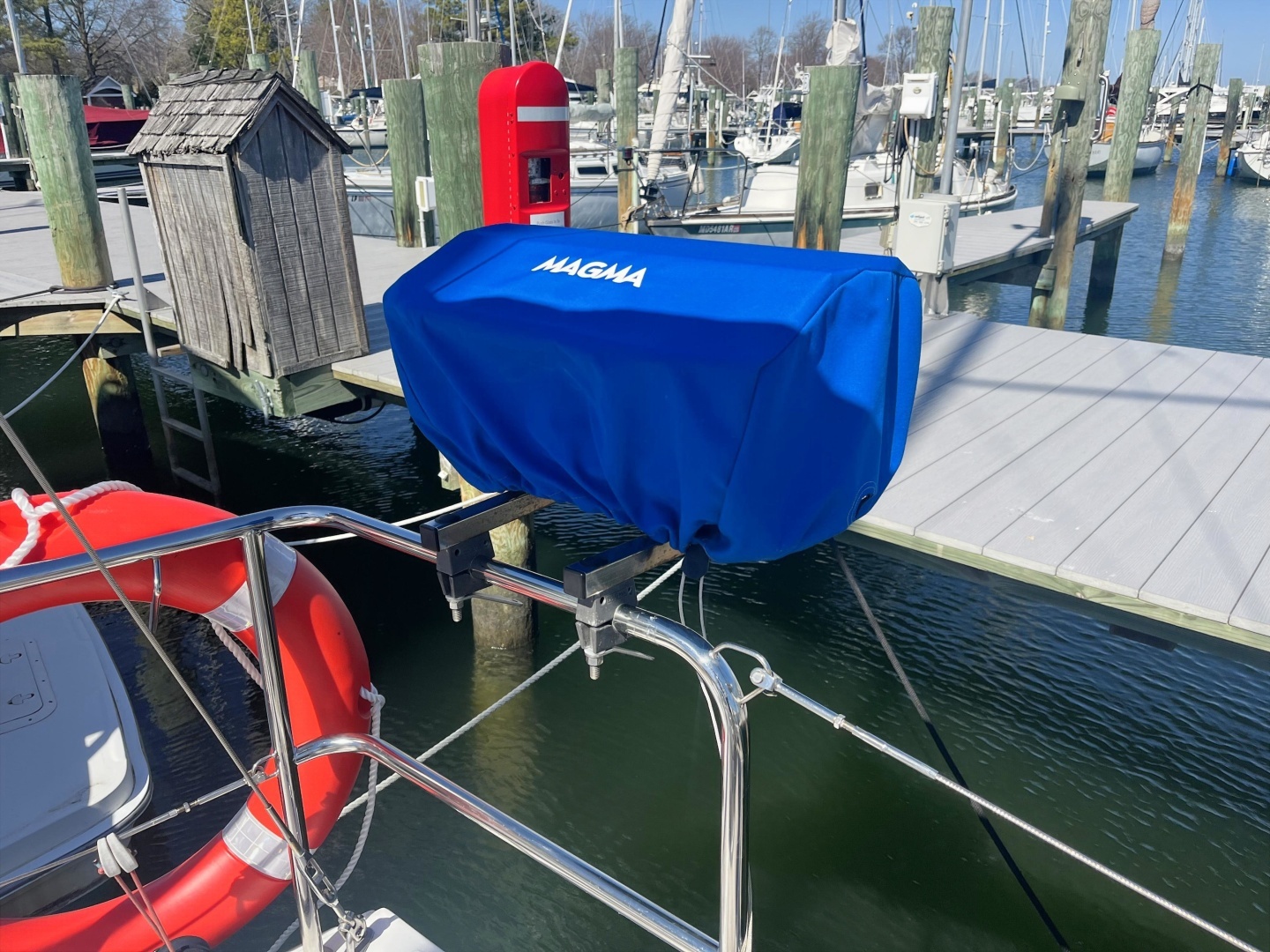 2016 Beneteau 38 - Image 12