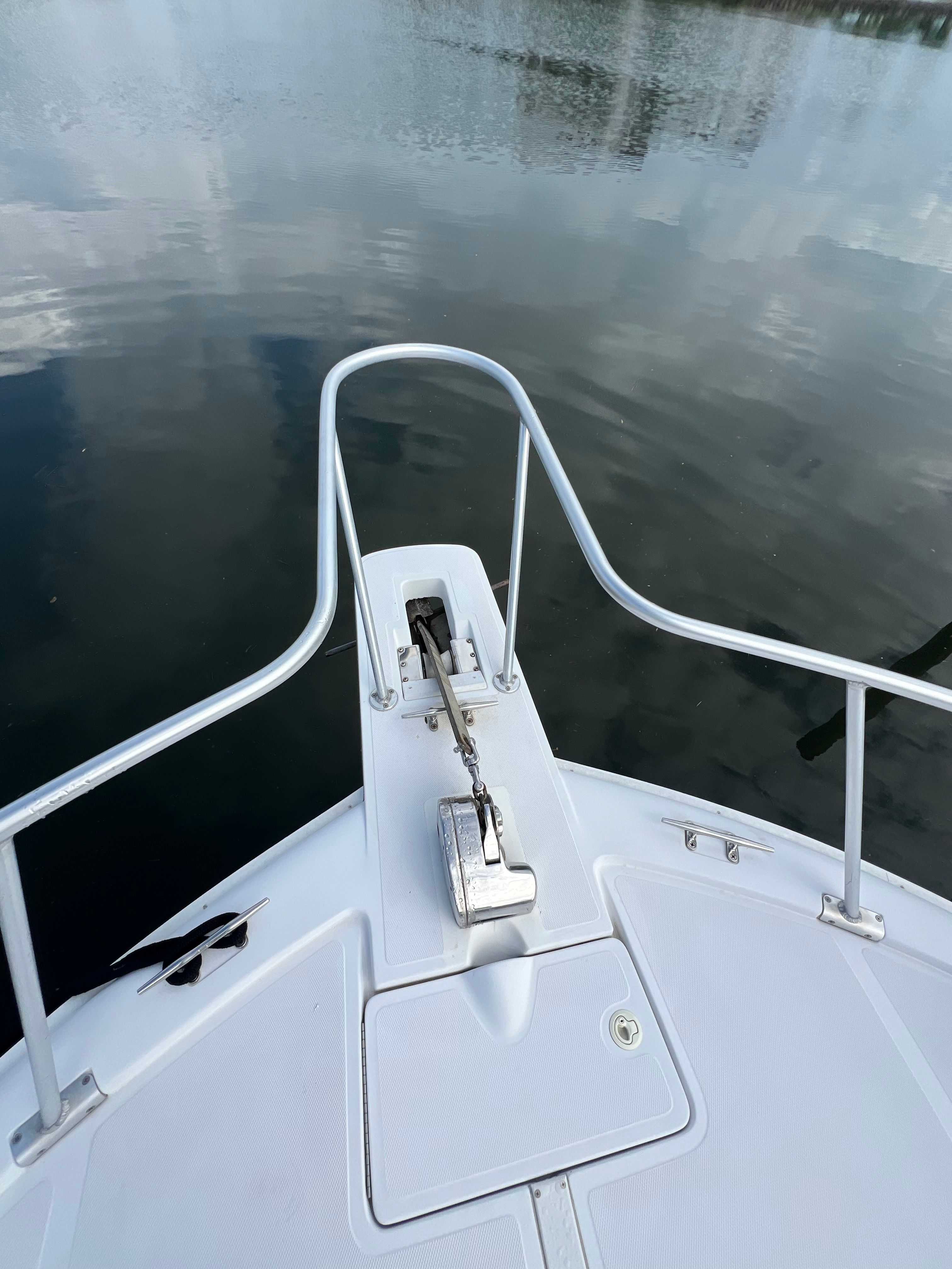 1998 Luhrs 32 - 7