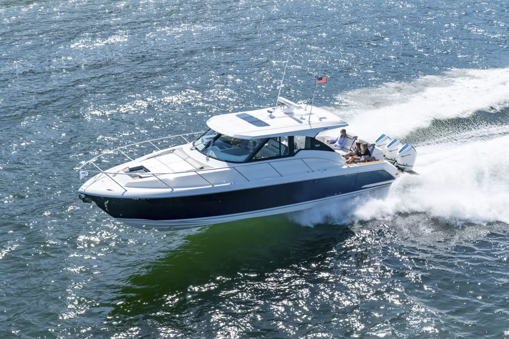 2021 Tiara Sport 43LE - Image 9