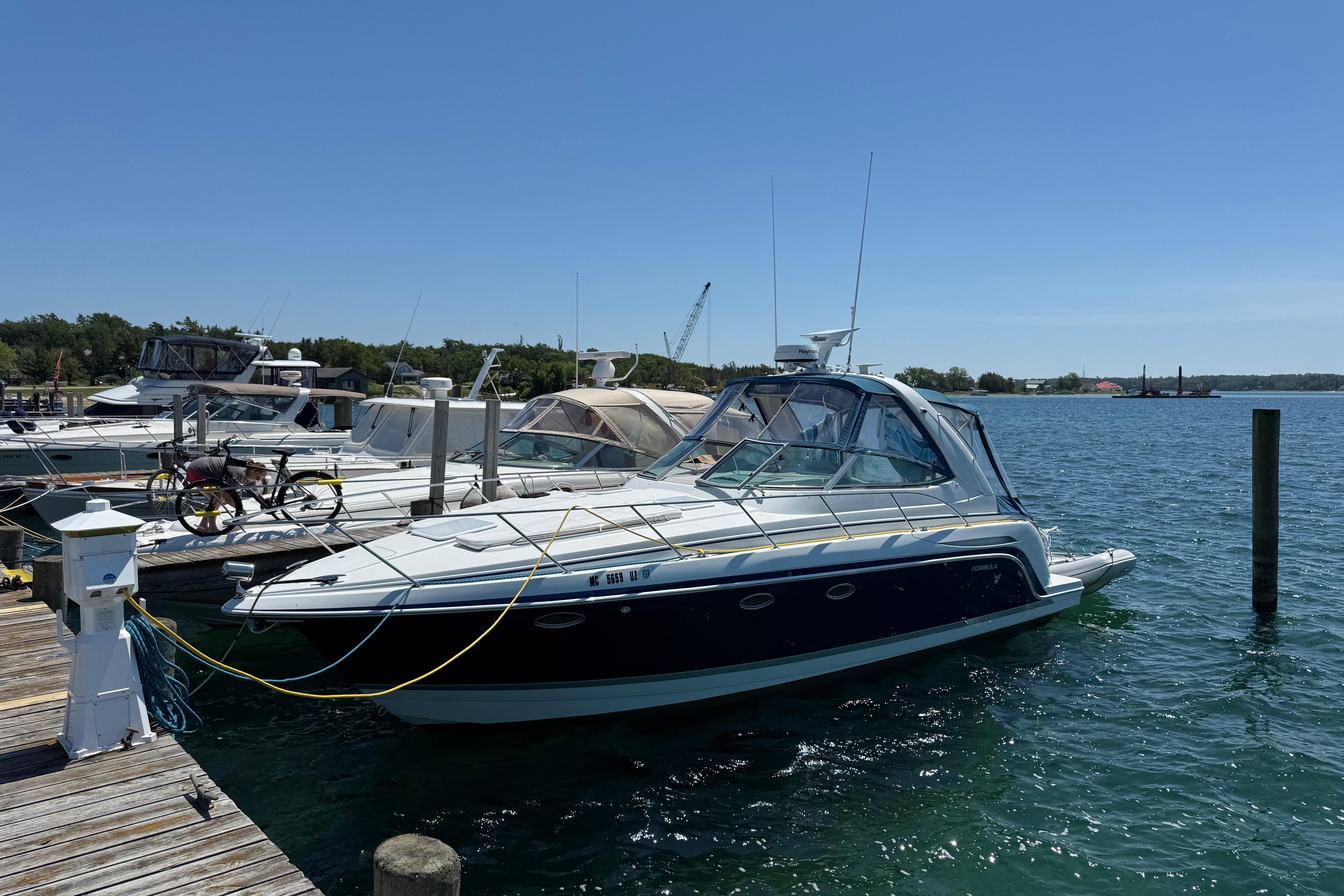 2004 Formula 34 Performance Cruiser