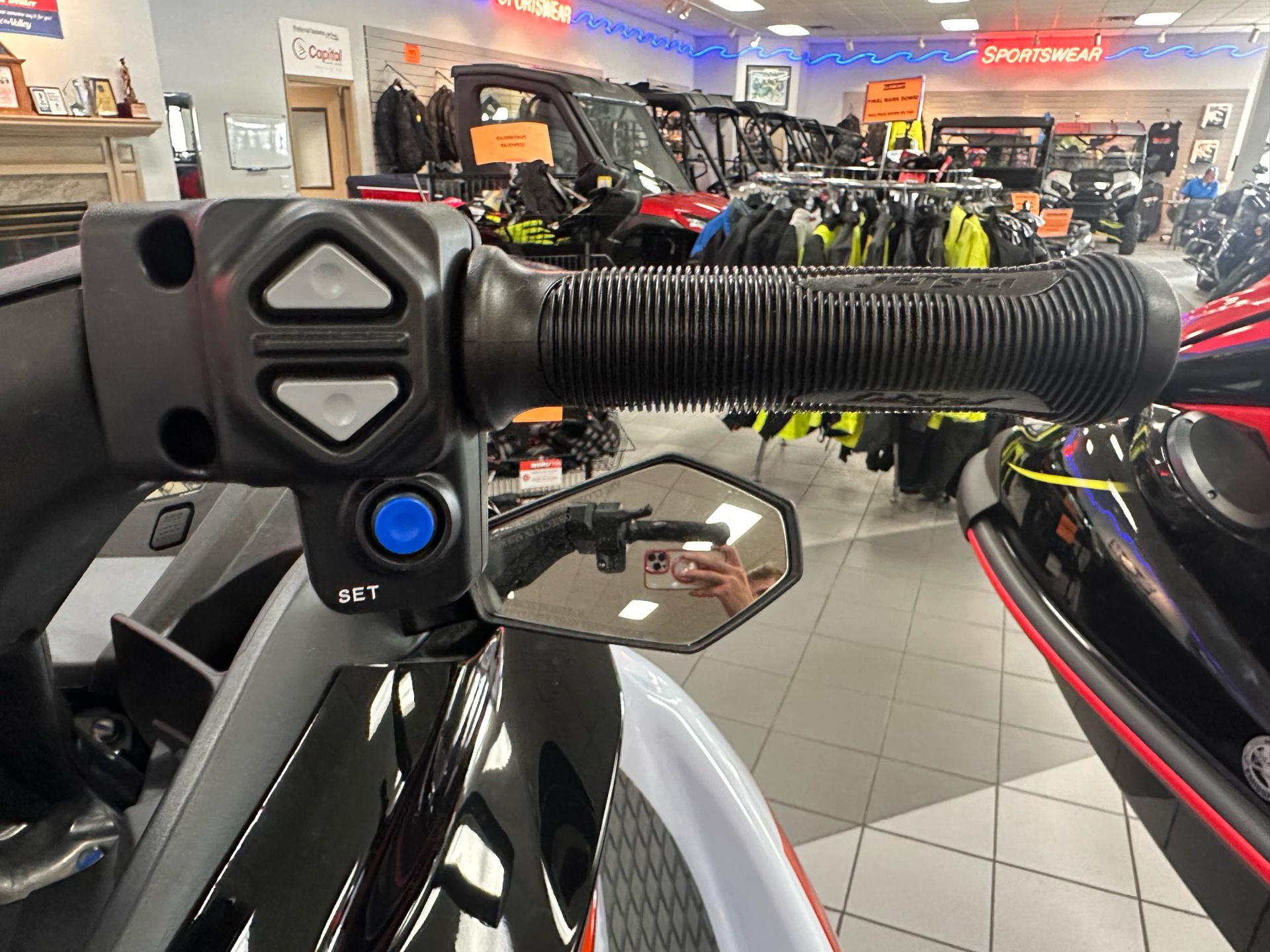 2025 Kawasaki Jet Ski® STX® 160X - 7