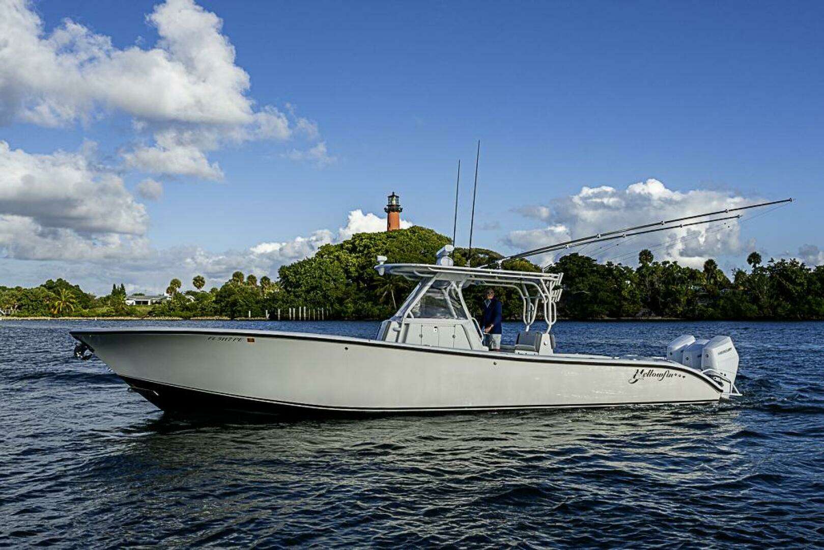 2011 Yellowfin 39 Offshore - Image 21