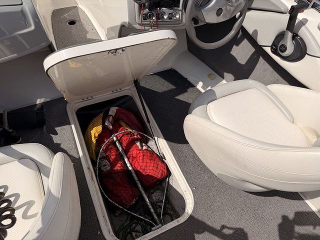 2011 Bayliner 184SF - 19