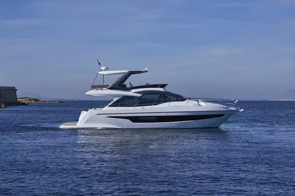 2022 Astondoa 52 Flybridge