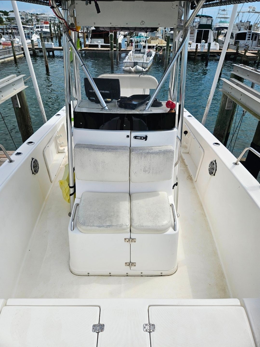 2001 Century 2300 Center Console - 8