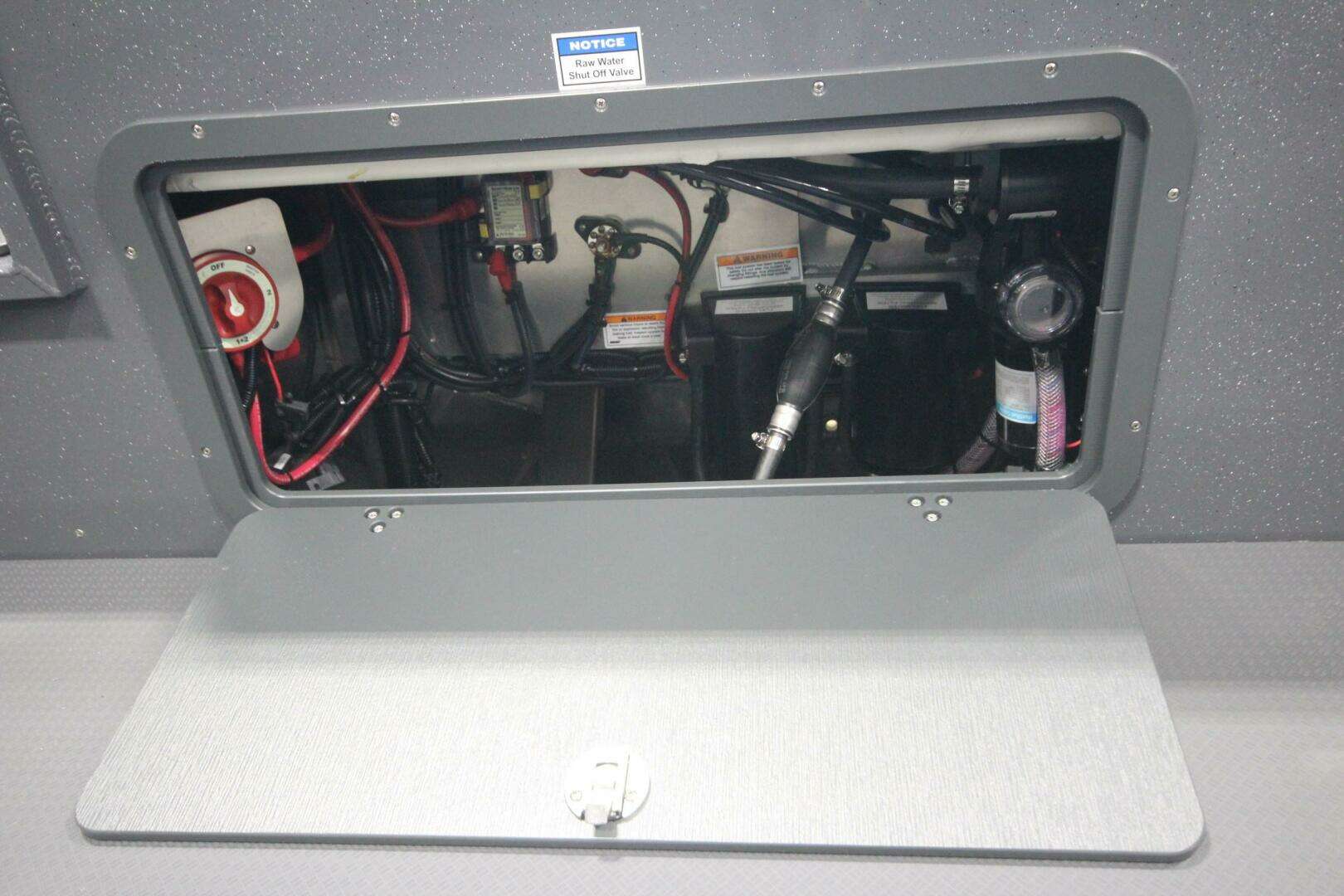 2027 Weldcraft 240 Ocean King - Image 15