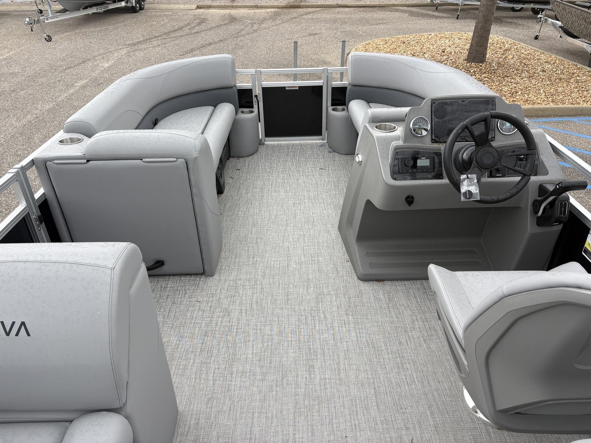 2026 Avalon VLS 21 QUAD LOUNGER-90HP - 6