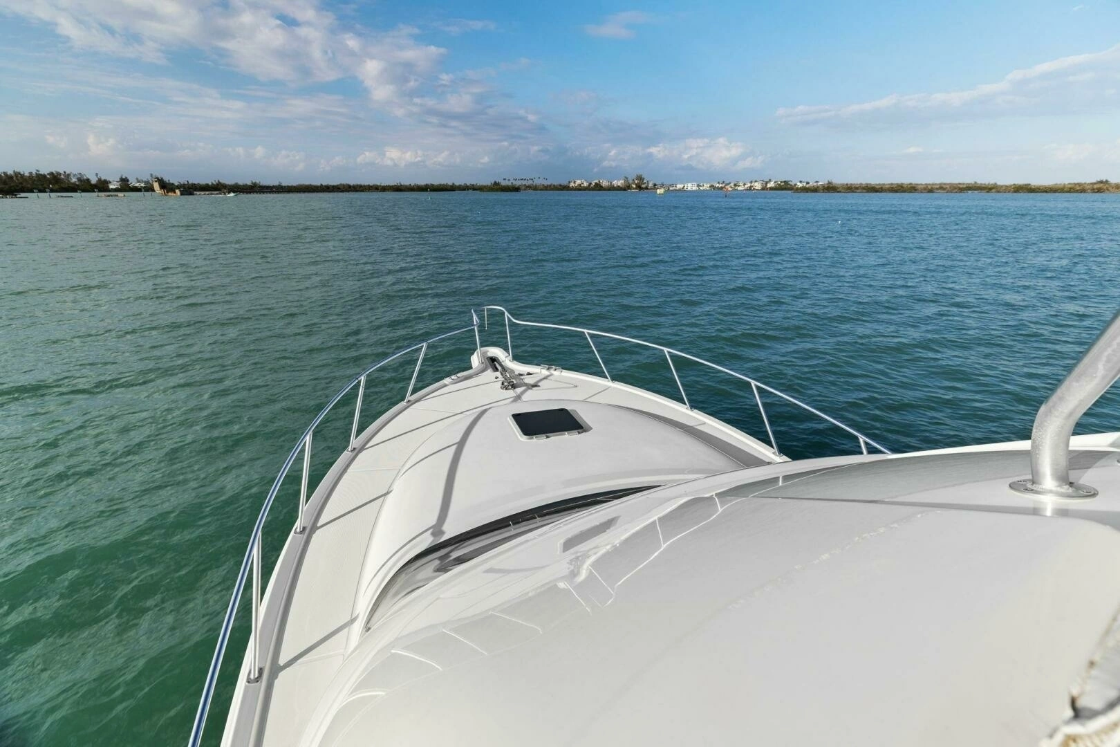 2013 Tiara Yachts 3900 Convertible - Image 31