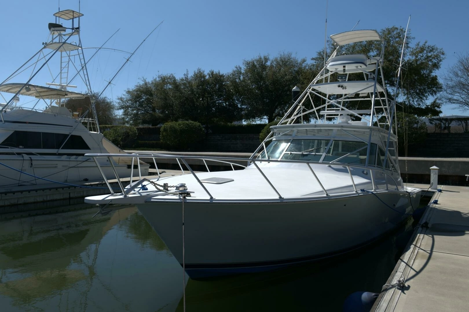 2002 Viking 43 Open - Image 47