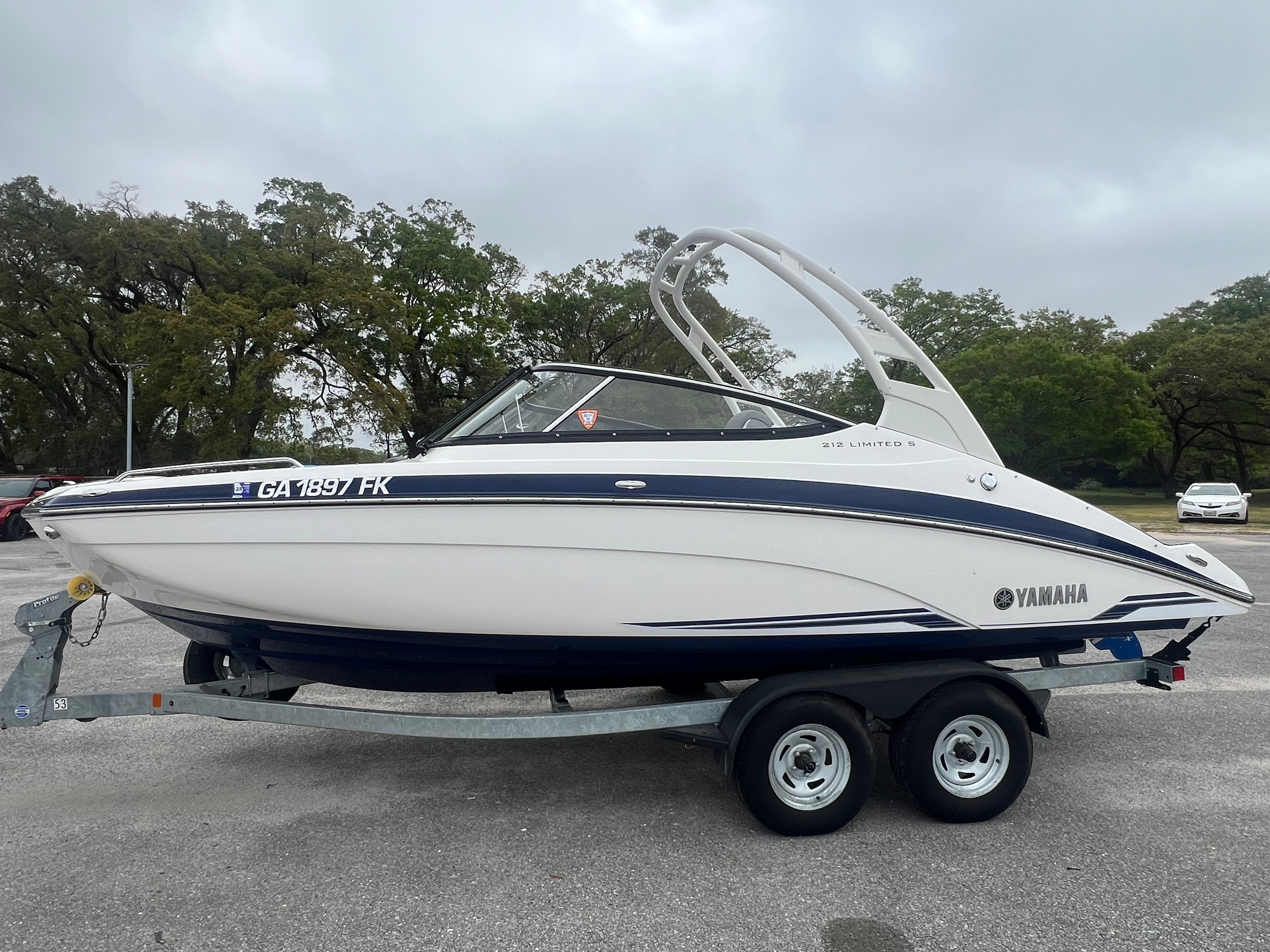 2019 Yamaha Boats 212 Limited S - 9