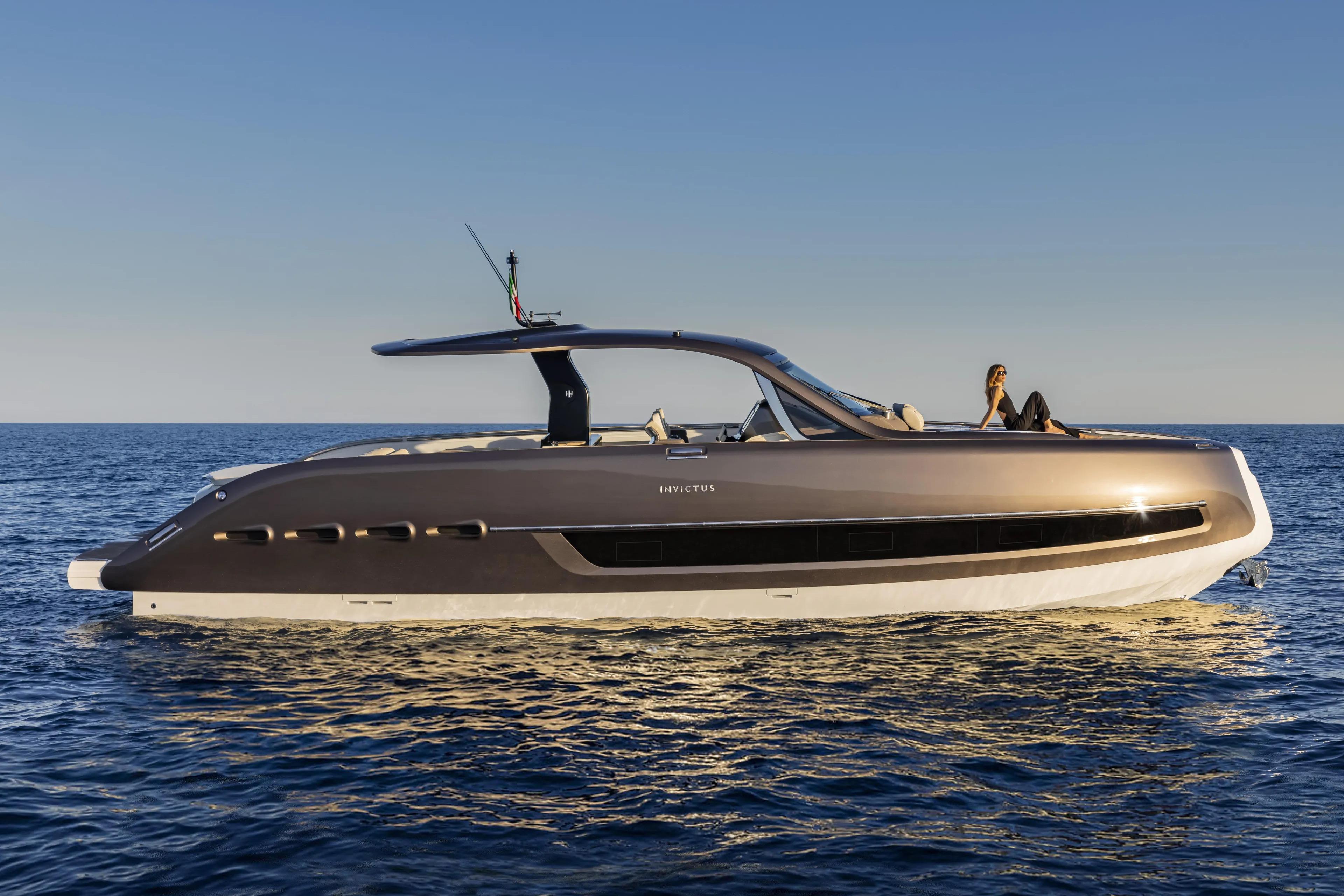 2022 Invictus TT 460