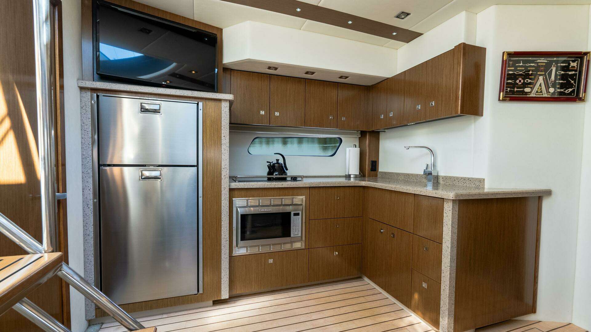 2013 Cruisers 48 Cantius - Image 32