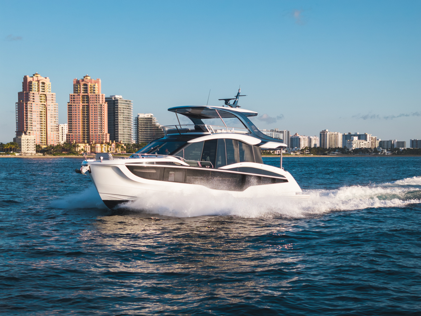 2026 Galeon 620 FLY - Image 6