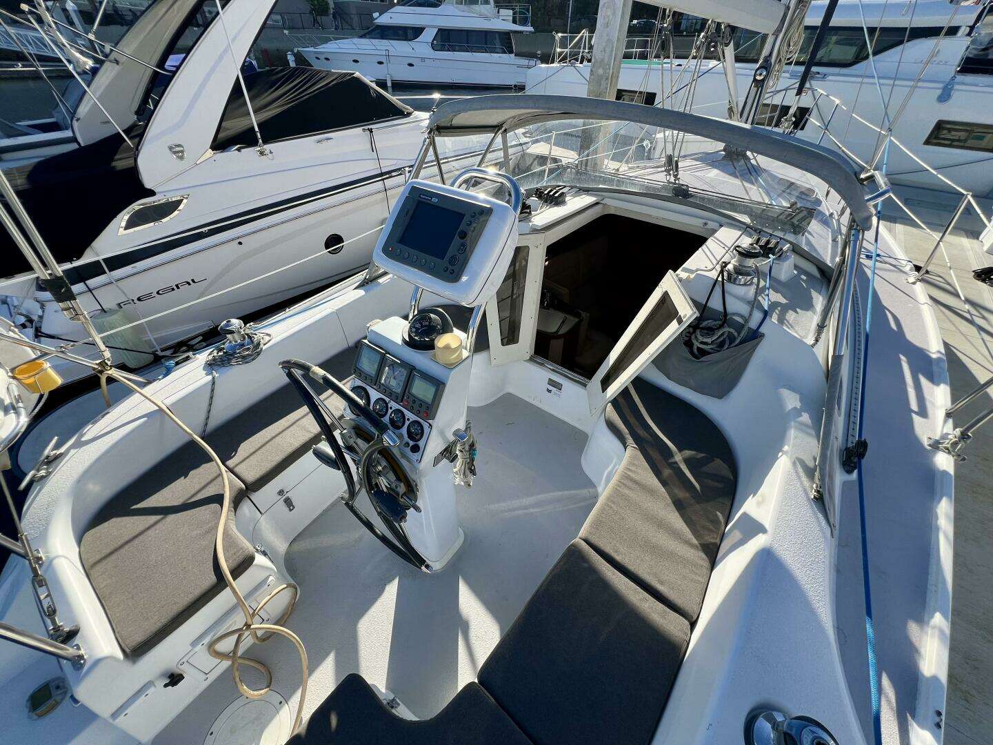 2007 Catalina 309 - Image 10