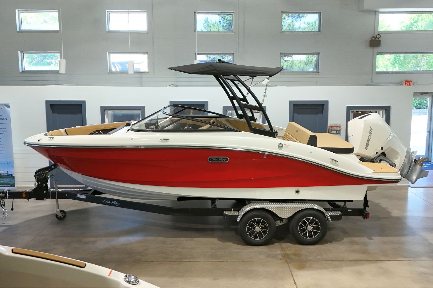 2026 Sea Ray SPX 210 Outboard