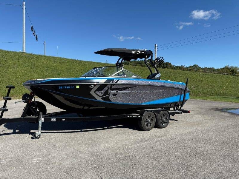 2015 Nautique G23 - 52