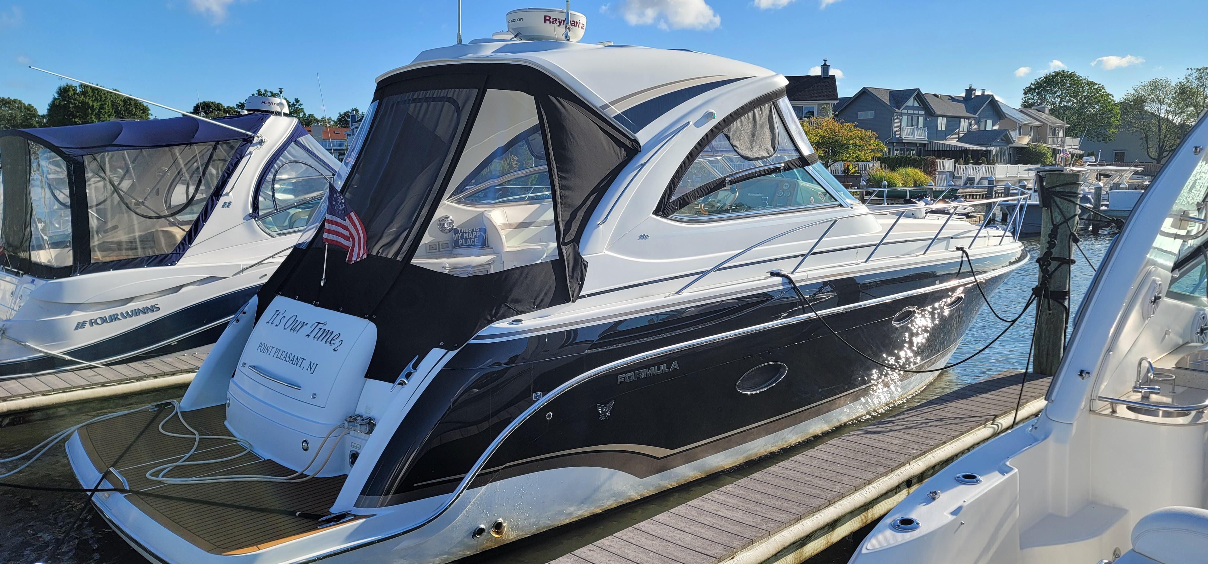 2012 Formula 37 Performance Cruiser