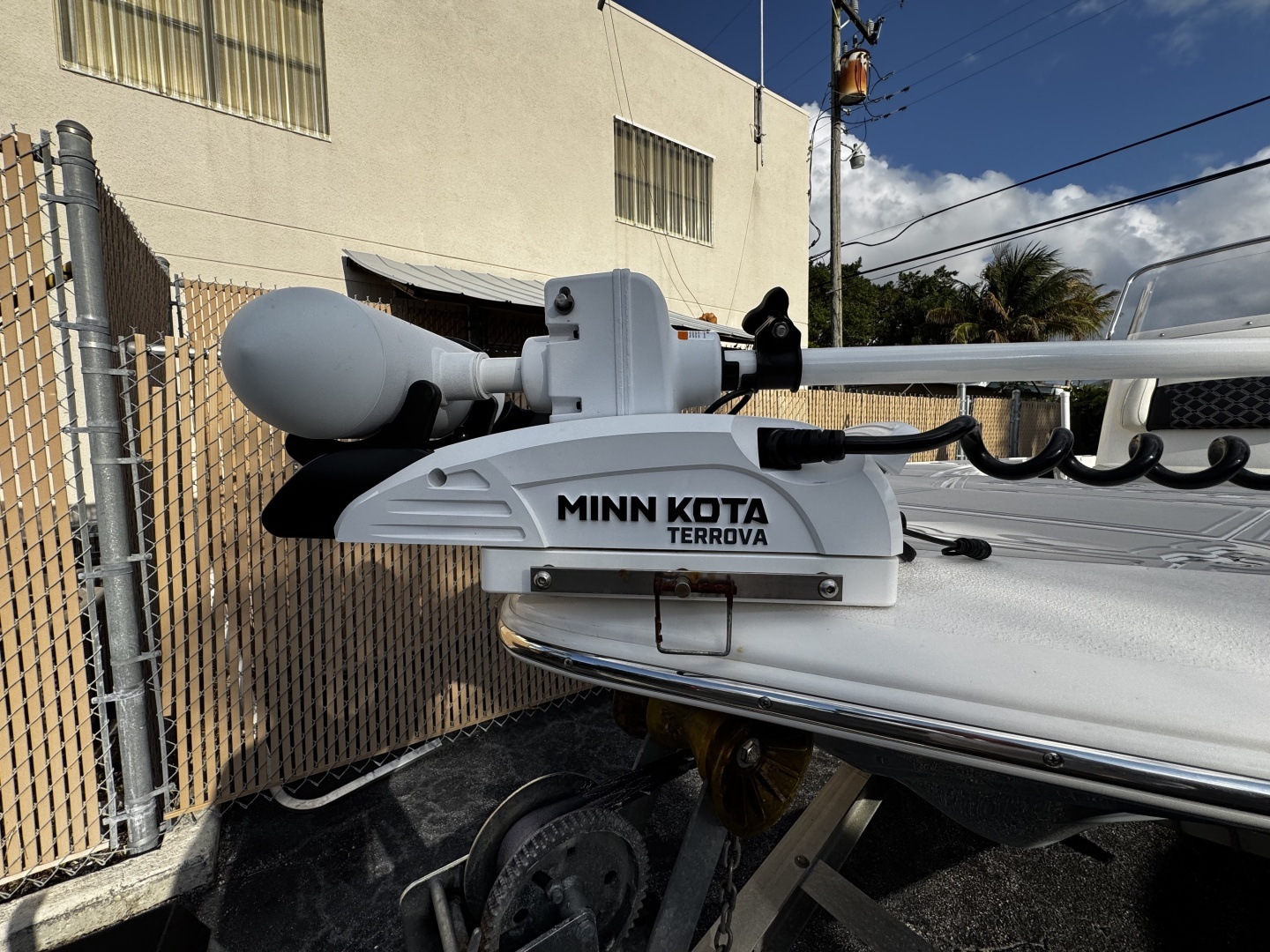 2022 Tidewater 2110 Bay - Image 3