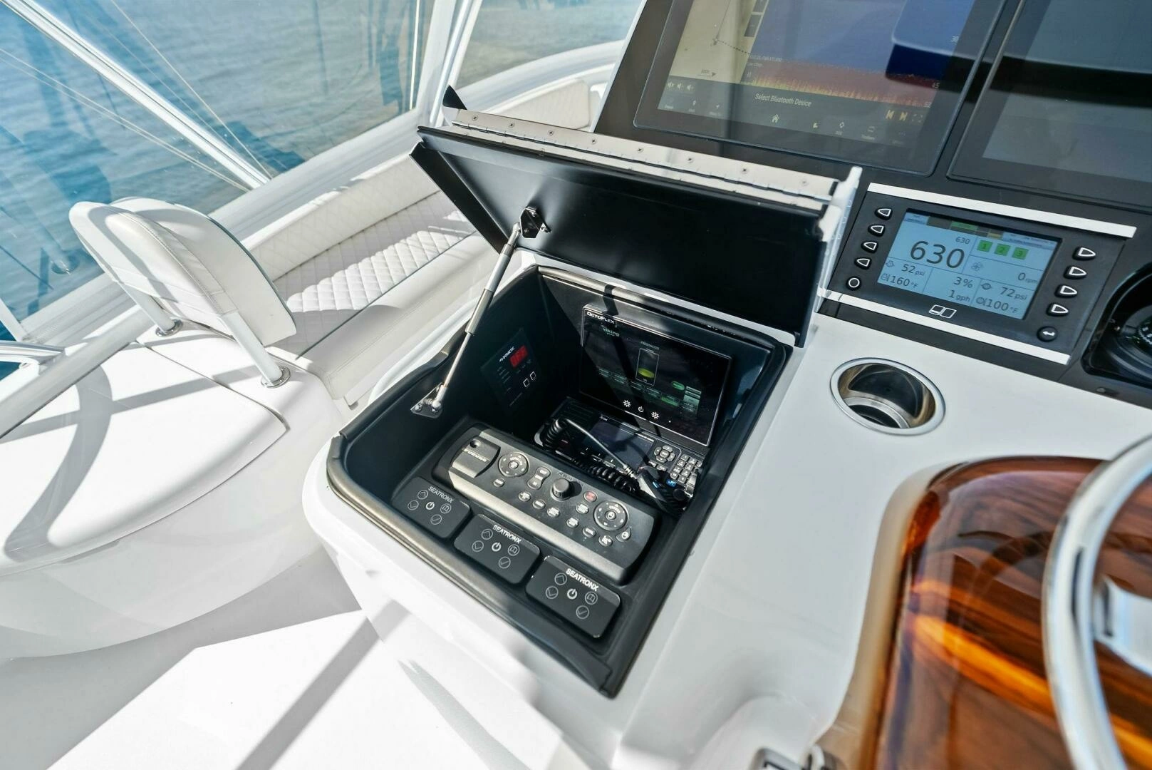 2023 Viking 64 Convertible - Image 60
