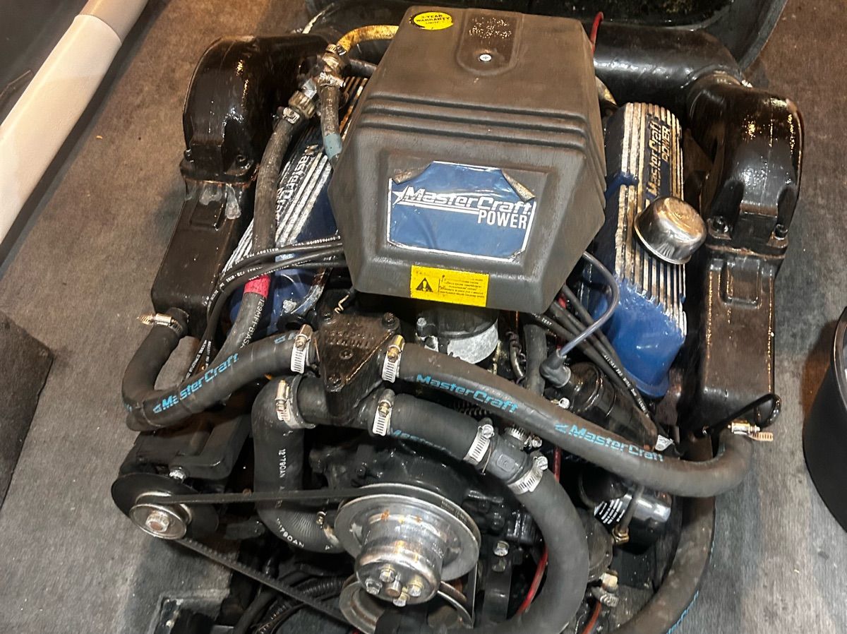 1992 MasterCraft Prostar 205 - 12