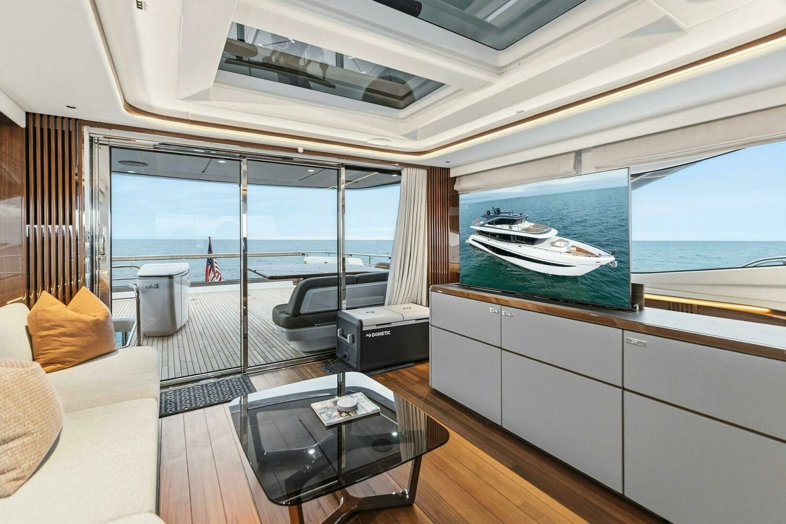 2024 Princess X80 - Image 14