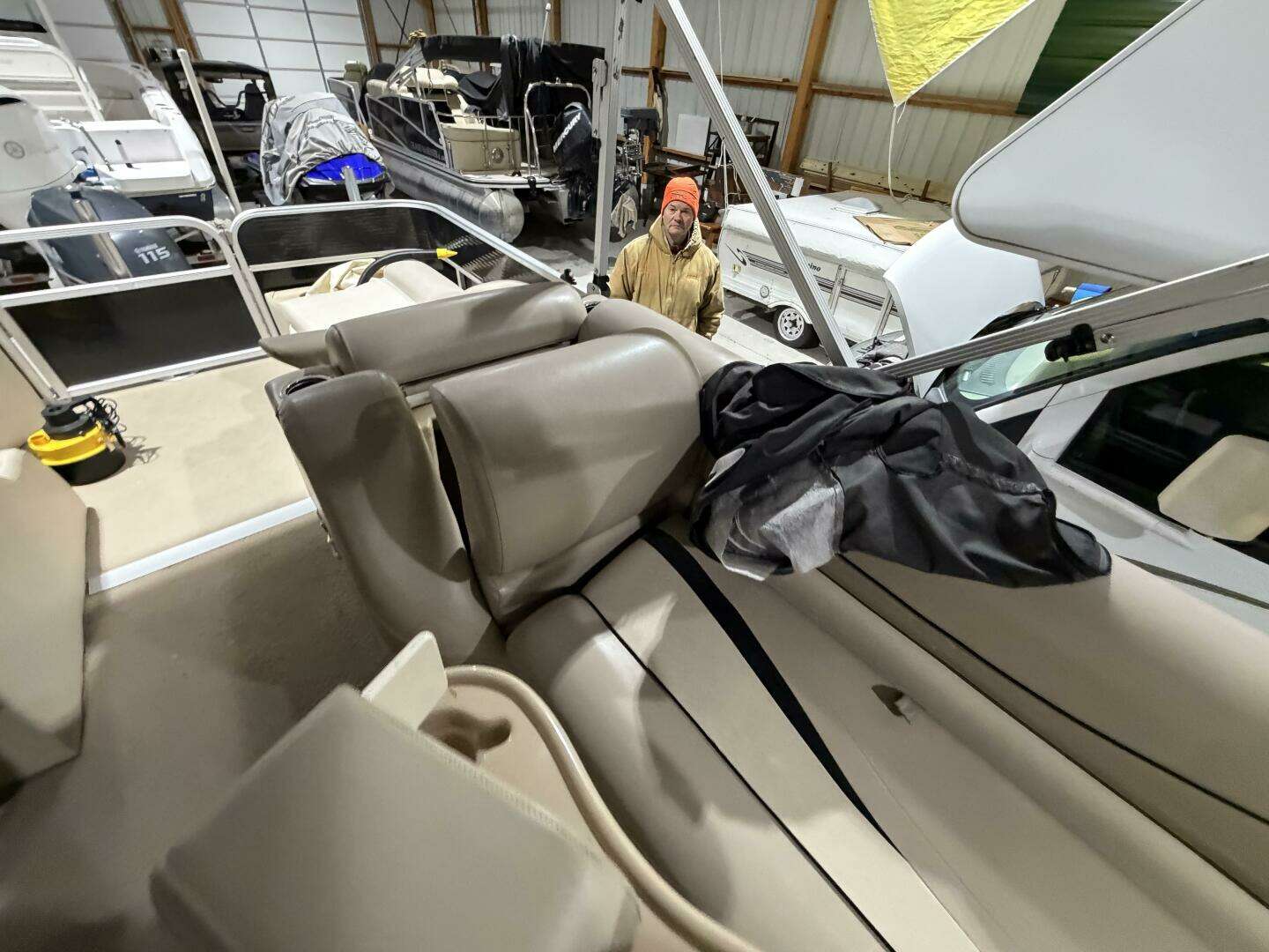 2011 Bennington 2554 GCW - Image 27
